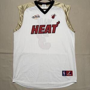 Vintage Miami Heat Dwyane Wade 2006 NBA Finals Jersey Majestic Mens XL Champions